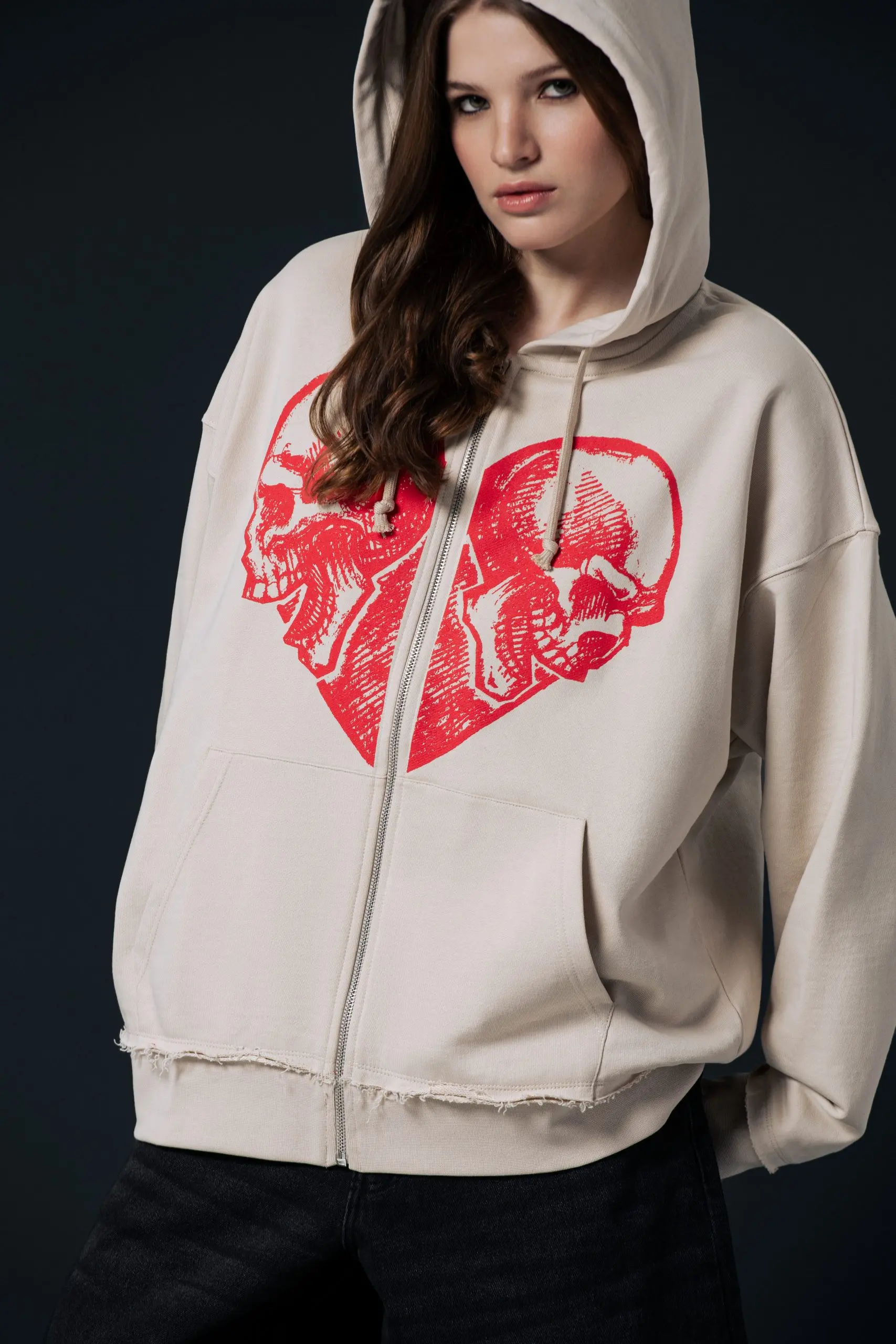Бежевое худи ZIP Heart на молнии