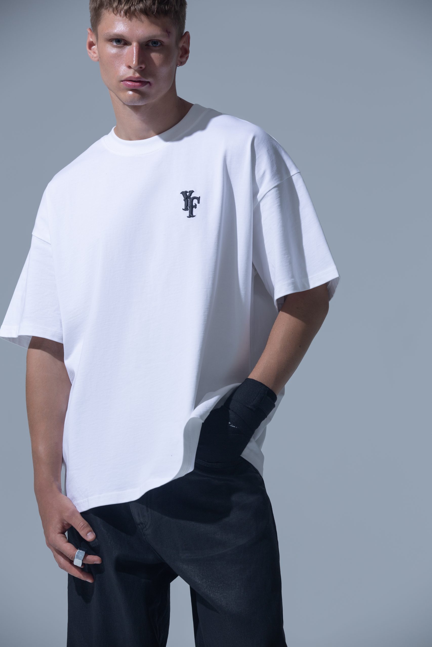 xdfcgvhbjn6328